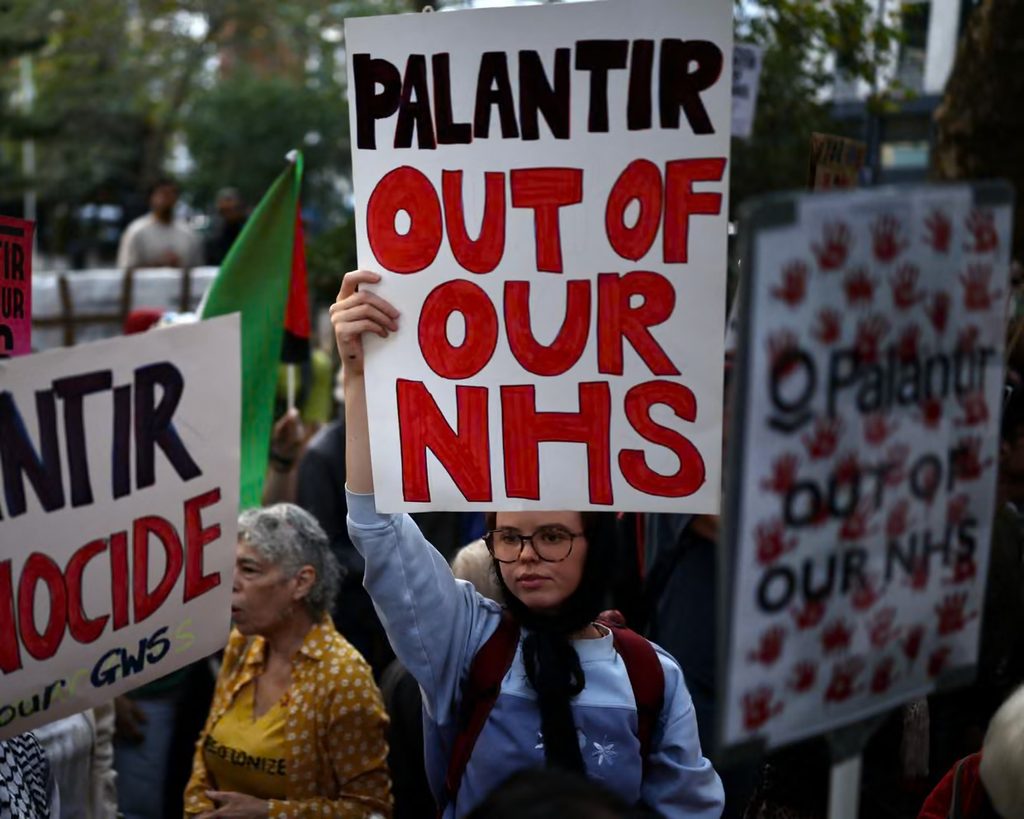 Palantir NHS Contract Under Fire: Are There Better Alternatives?